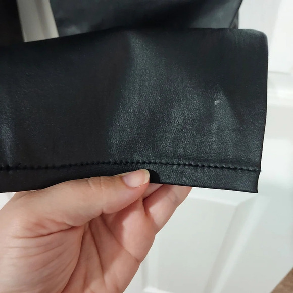 NWT Social Standard by Sanctuary Black Faux Leather Ankle Skinny Pant Size 16 - Picture 8 of 9